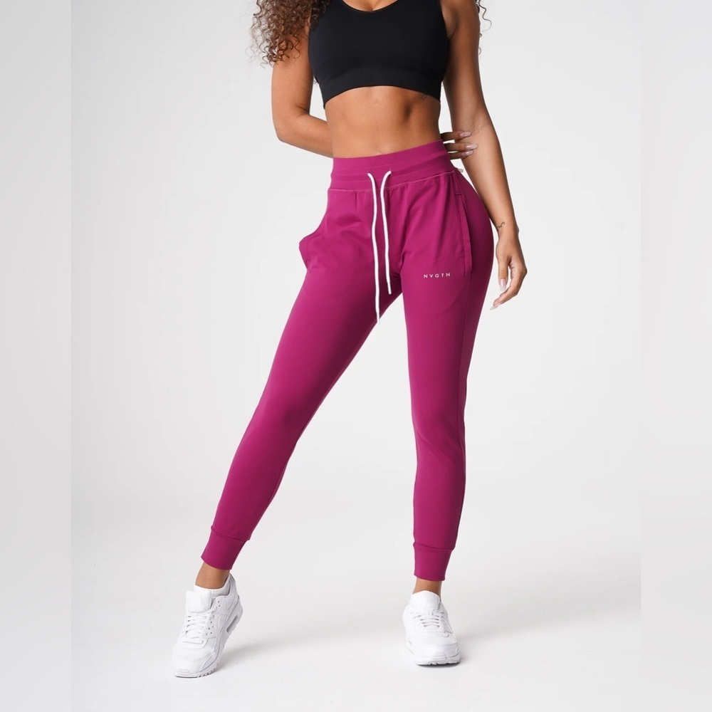 NWT NVGTN High waisted Berry Joggers Size small